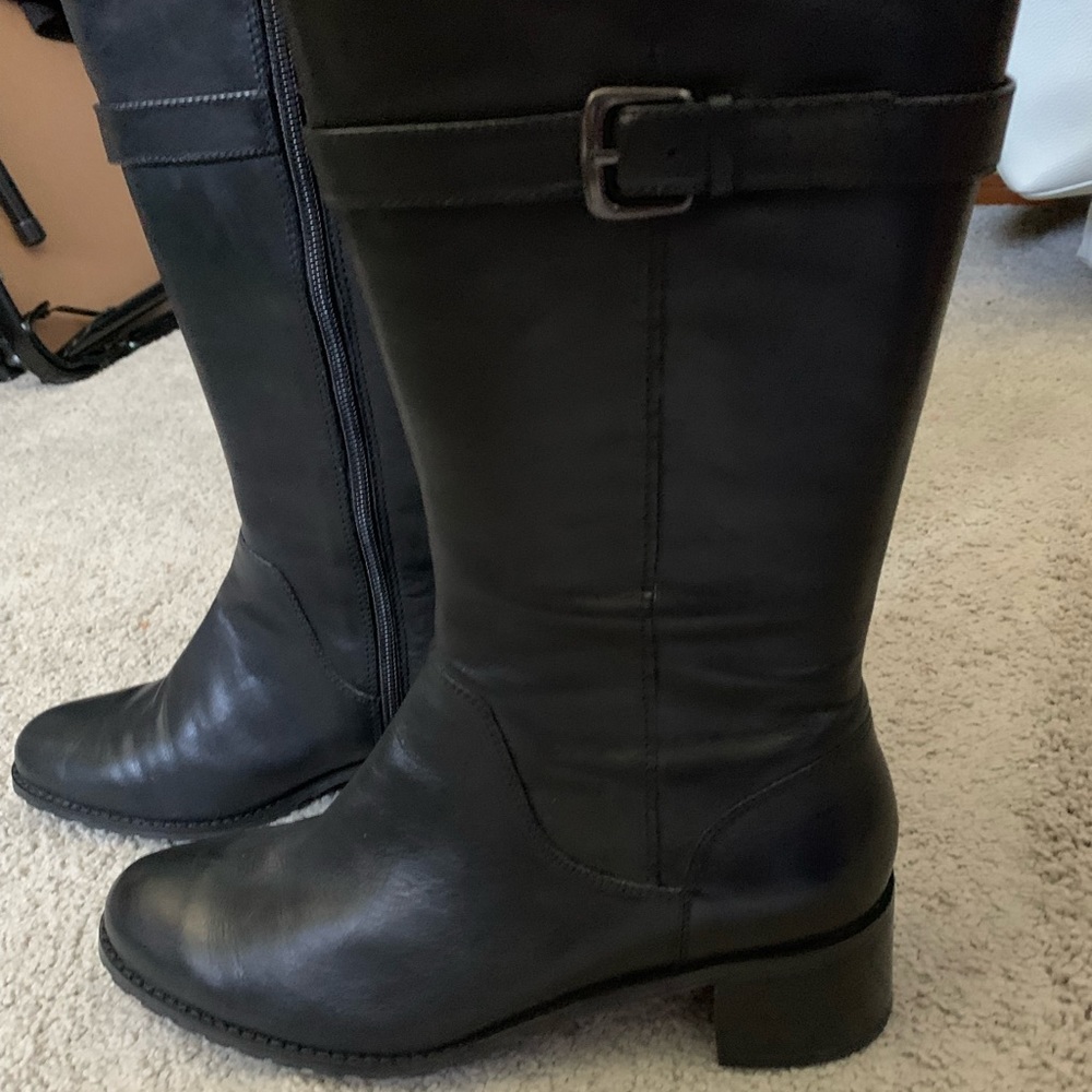 NIB Women’s Black Leather Boots 9